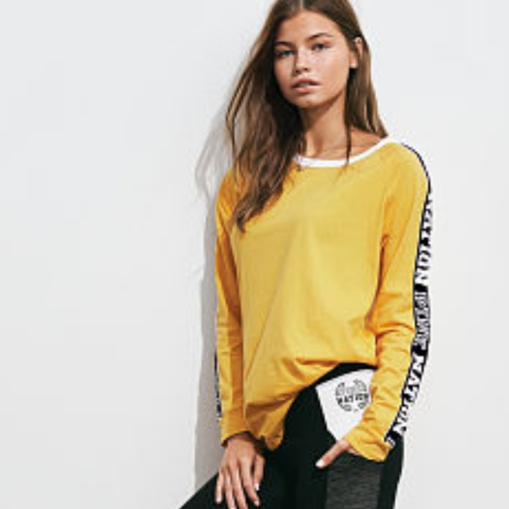 New vs pink yellow campus tee